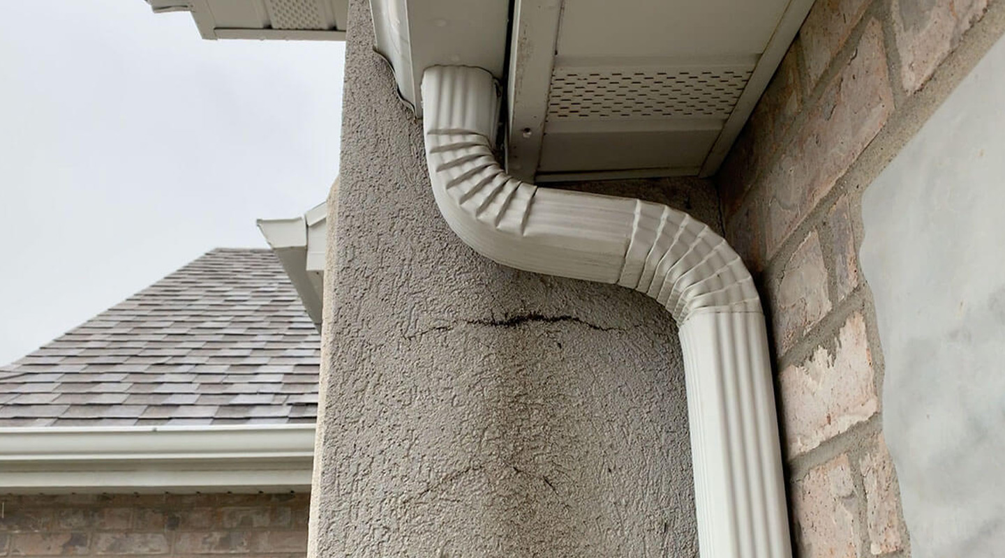 Featured image for “6 Signs of Rot Behind Stucco and How to Fix Them”